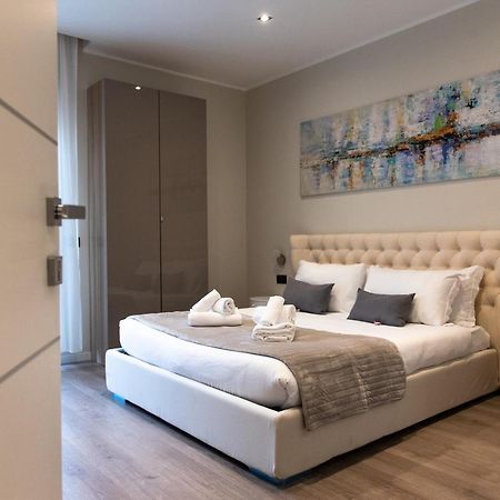 Xxiv Domus Luxury Suites ローマ エクステリア 写真